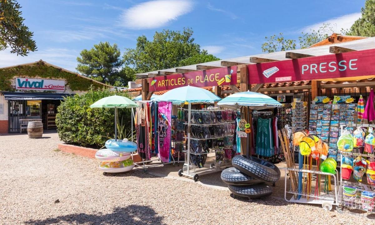 Muriel Le Mar Estang Canet-en-Roussillon Exterior foto