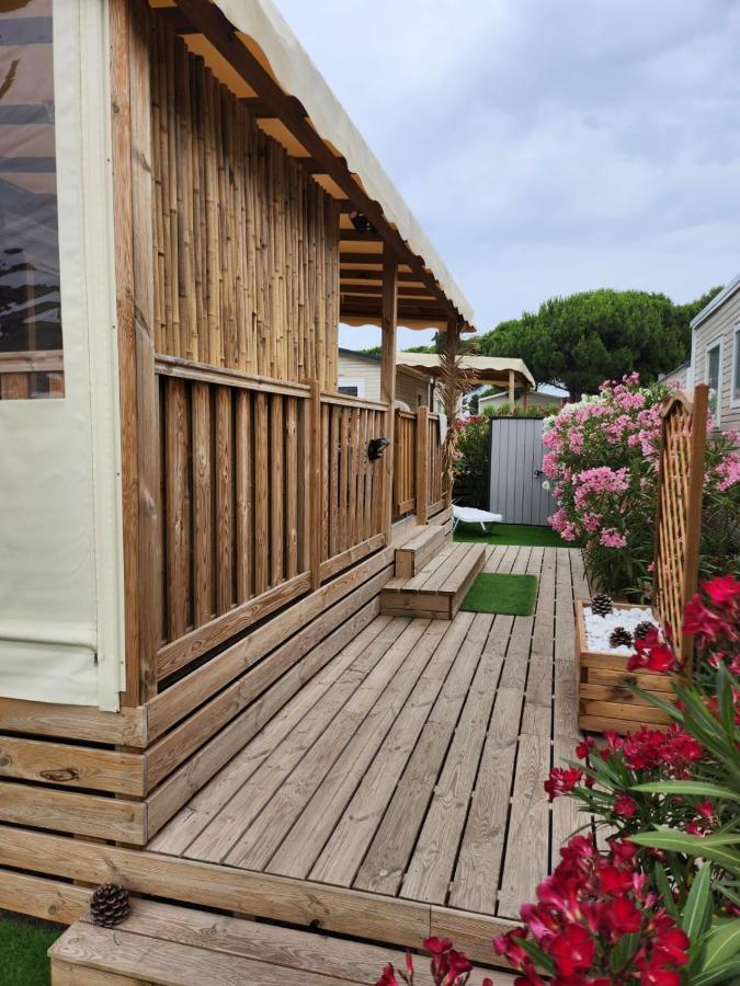 Muriel Le Mar Estang Canet-en-Roussillon Exterior foto